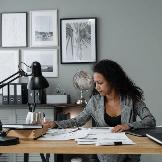 Progres Bitrevox - Echipa de experți în criptomonede